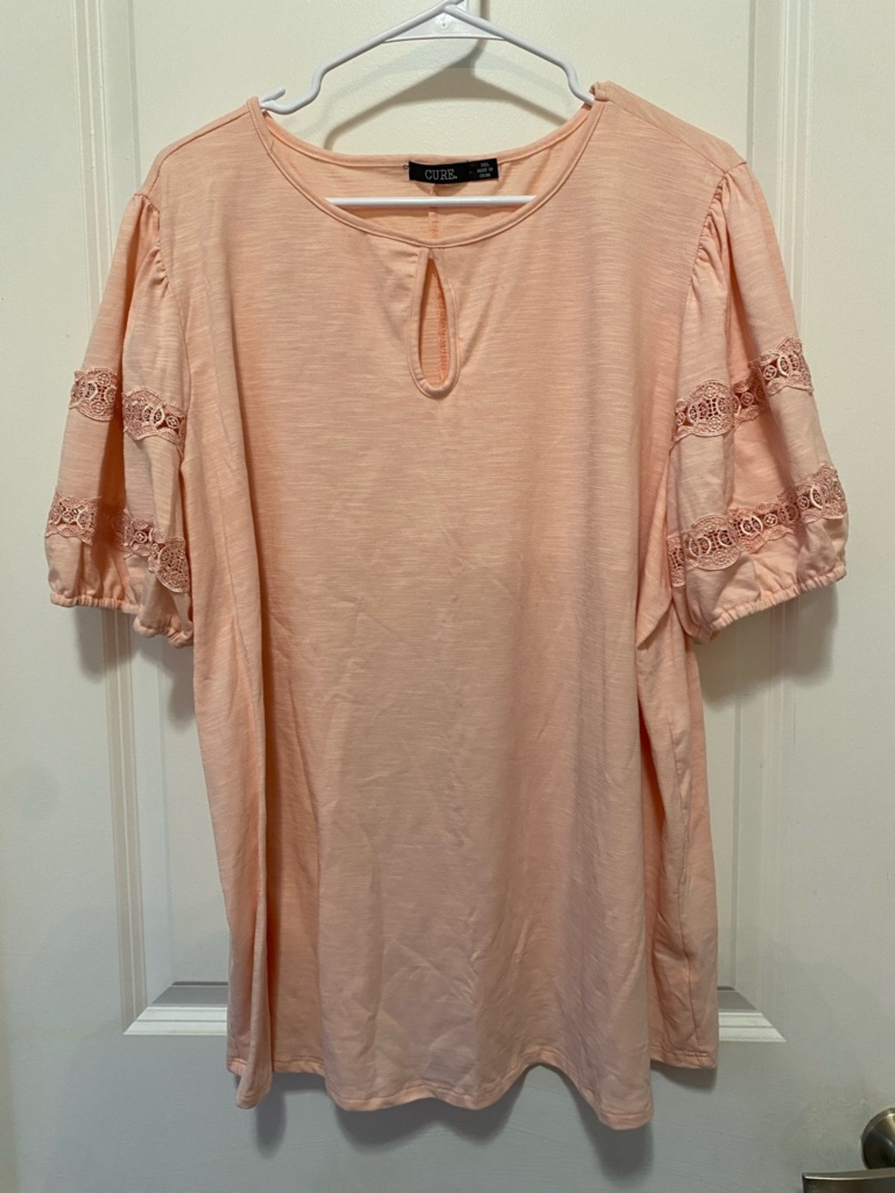 CUR8 Peach Lace-Trim Puff Sleeve Tunic Top